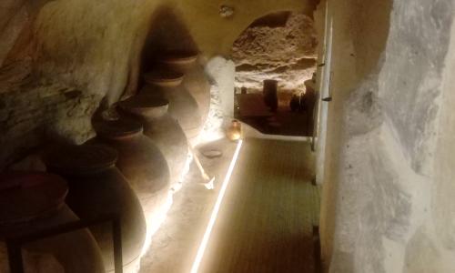 CUEVA BODEGA (HUETE)