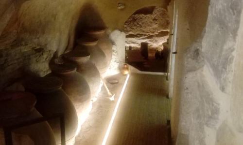 CUEVA BODEGA (HUETE)